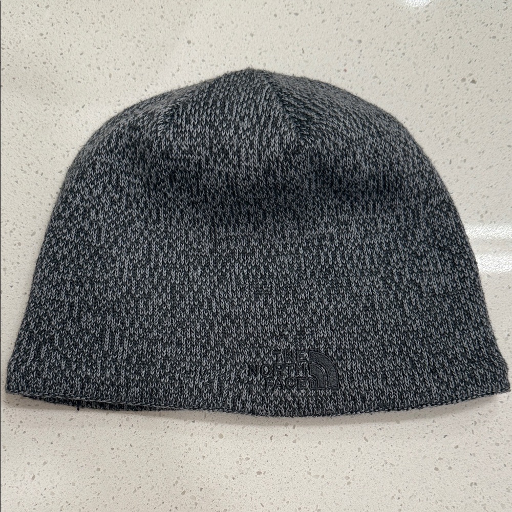 The North Face Charcoal Knit Beanie men’s unisex